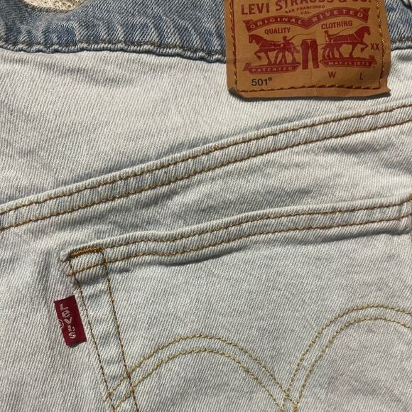 Levis 501 Original Two Toned Denim Hidden Button Front Stretch Jean Shorts 32 - Picture 5 of 10